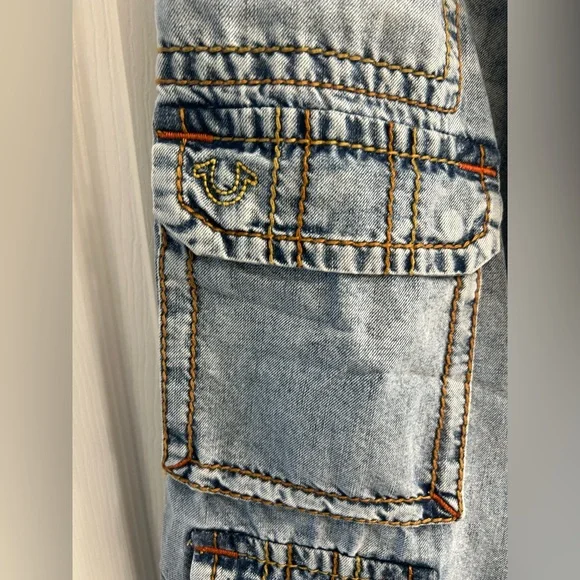 True Religion Baggy Cargo Jean - Picture 6 of 11